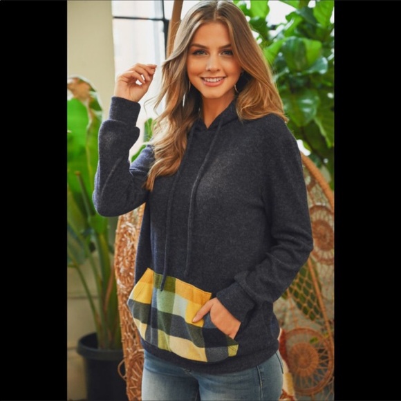 Hacci Brushed Plaid Hoodie NWT - Picture 3 of 4